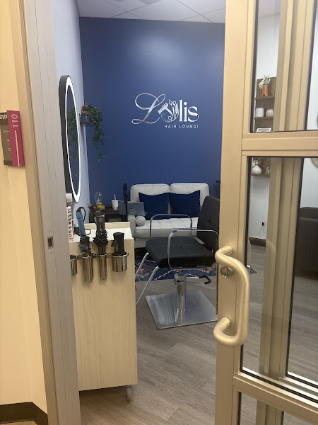 Loli’s Hair Lounge 4