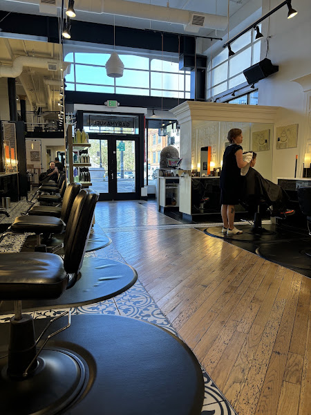 Gary Manuel Salon 3