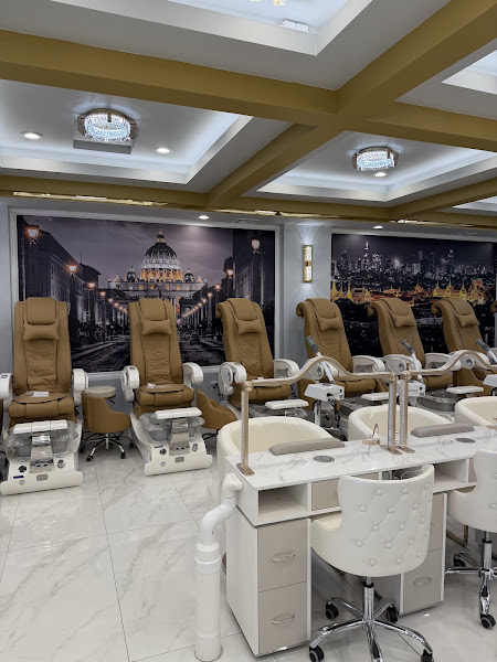 Victoria Luxury Nail Bar & Spa 2 5