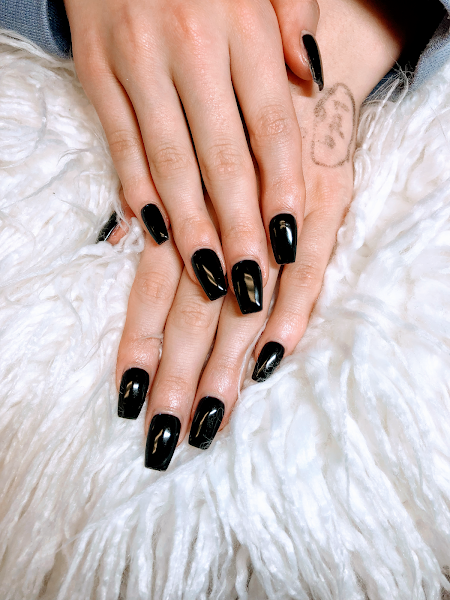 Sunny Island Nails & Spa 5
