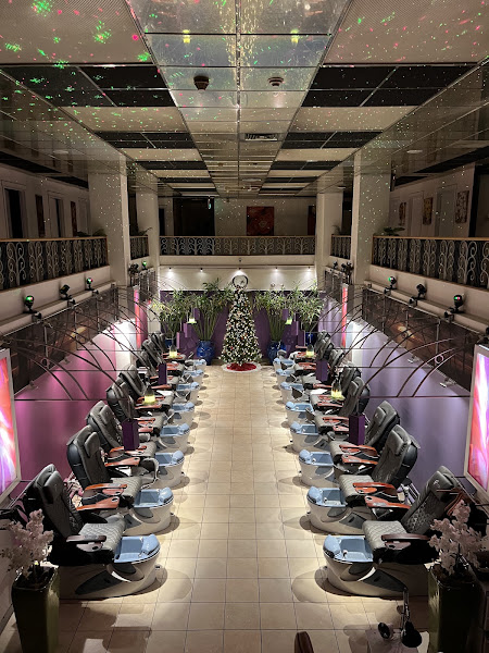 Myano Nails & Spa 3