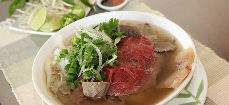 Rose Pho 3