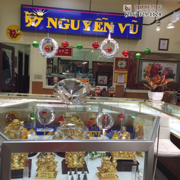 Nguyen Vu Jewelry 3
