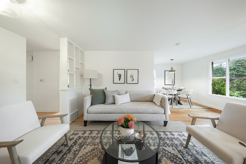 Emily Wang Real Estate Agent in Seattle, Washington | Windermere Midtown | BEST REALTOR 3