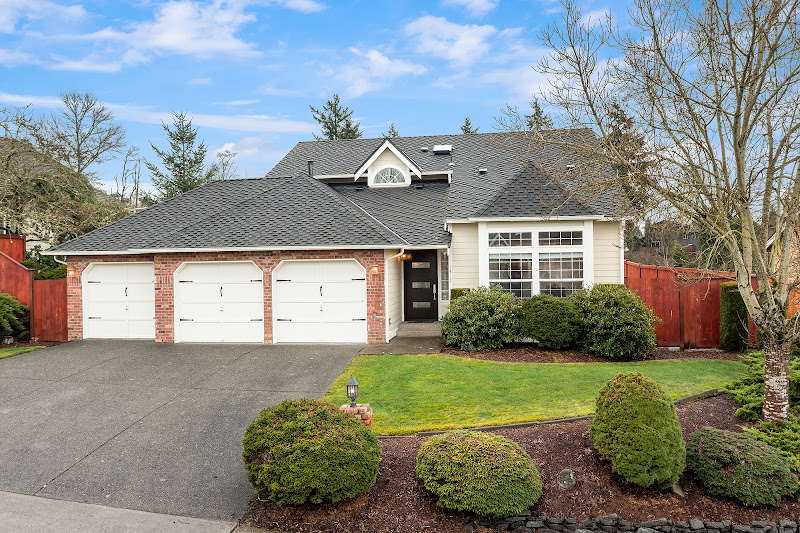 Bellevue and Seattle Realty: Hong Min Joo 4
