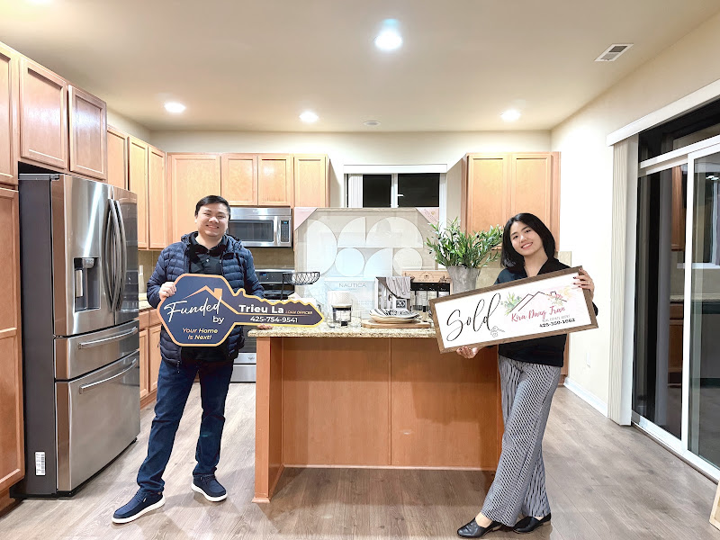 Kira Dang Tran - Real Estate Broker 3