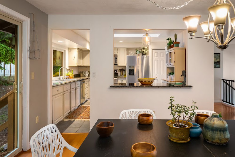 Juan Sanchez, Skyline Properties 4