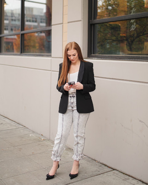 Jennica Lynn, Realtor - REAL Brokerage 2