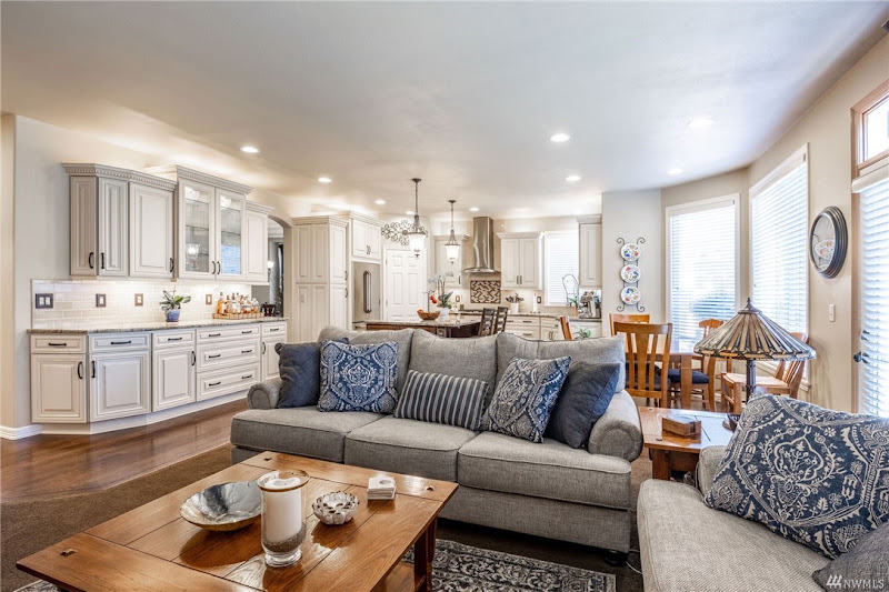 Thao Nguyen, Skyline Properties Inc. 5