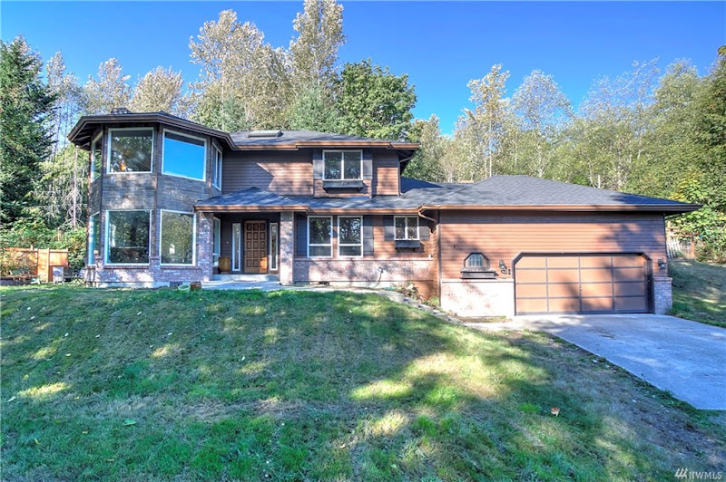 Realtor Janie Lee 3