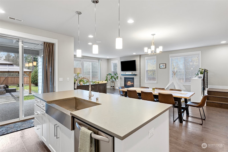 Building Dreams Team - Realtor 4