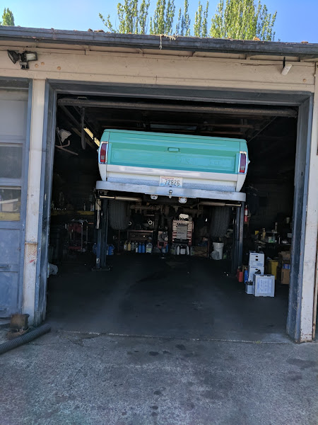 Tomoko Auto Care Center 4