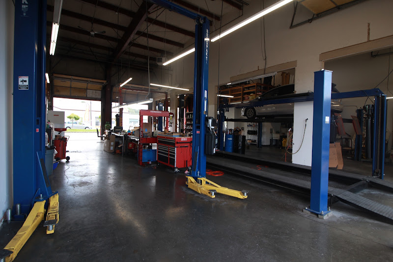 Danny's Auto Repair 4