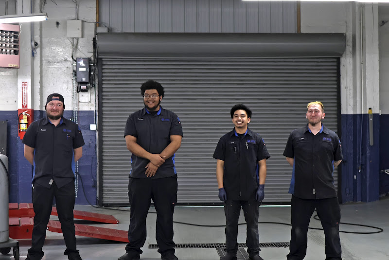 University Volkswagen Service Center 5