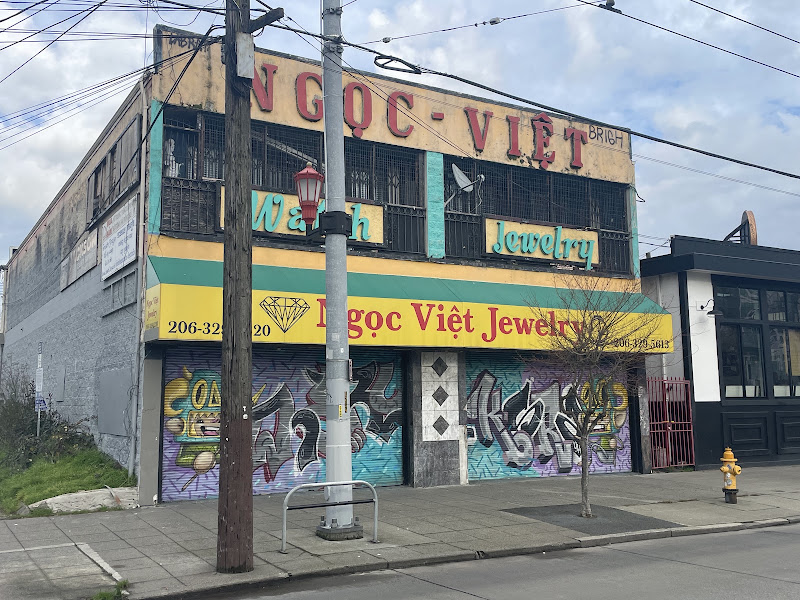 Ngoc Viet Jewelry 2