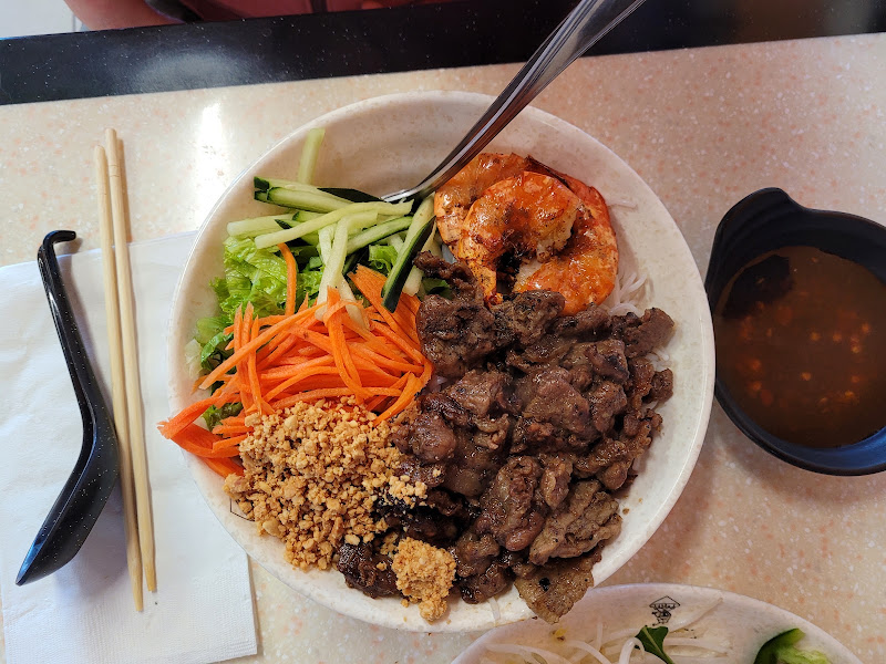 Pho Tai 3