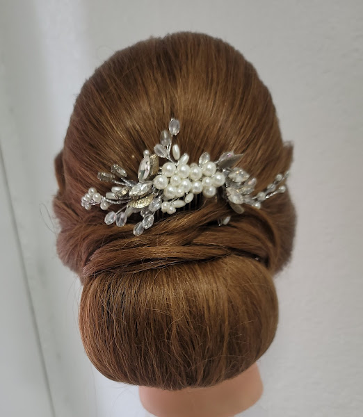 AVAR BEAUTY SALON AND BARBER 2