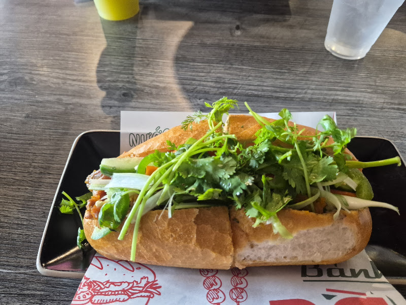 Banh Mi Ba Ba 4