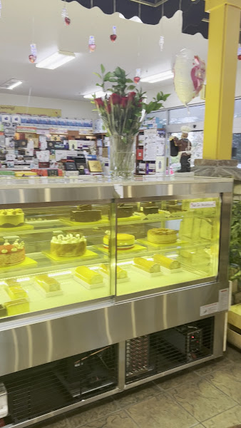 Boulangerie Bakery & Cafe 3