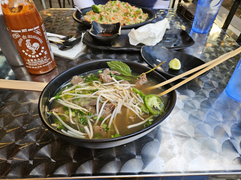 OMG Pho & Teriyaki 4
