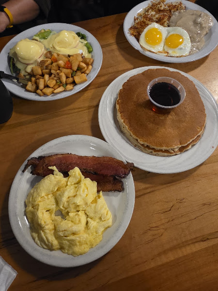 Alfred's Cafe 4