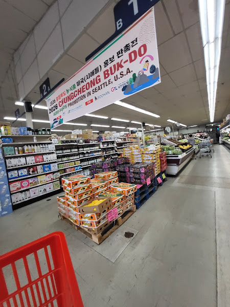 Boo Han Market 4