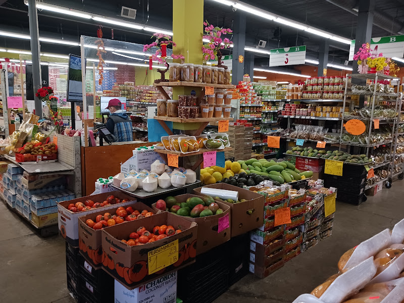 Asian Pacific Market 4