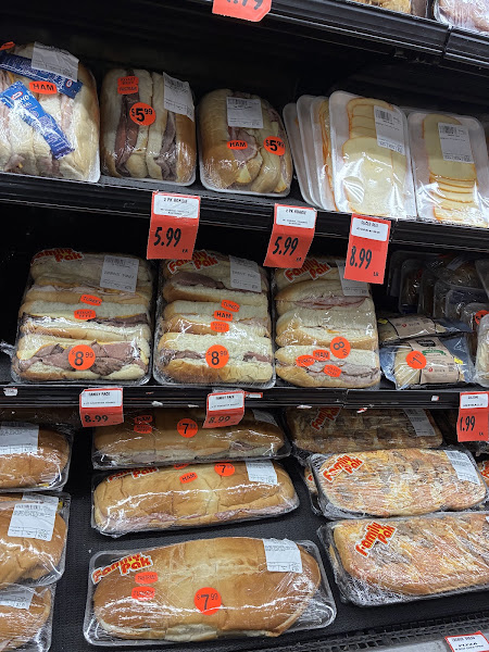 Saar’s Super Saver Foods 3