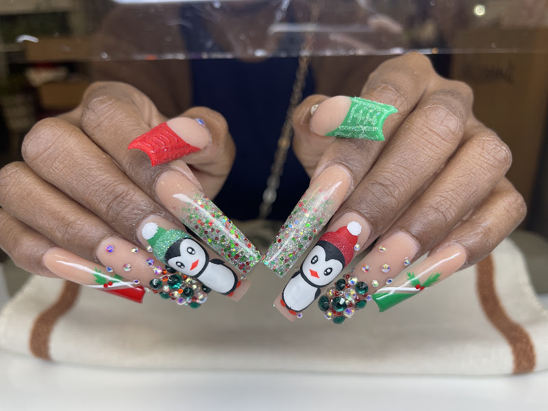 V Nails 4