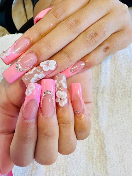 D&T Nails 2