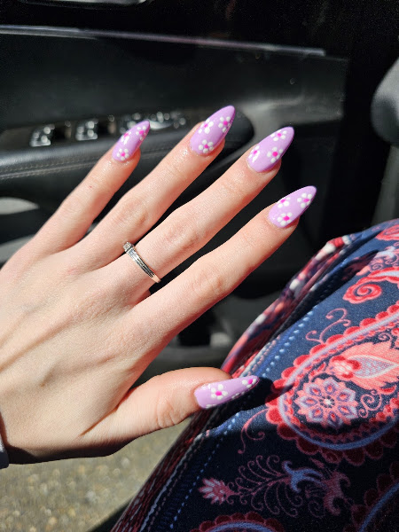 D&T Nails 3