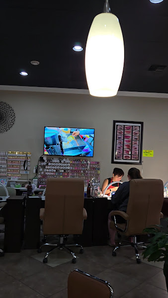 Lotus Nails & Spa 3