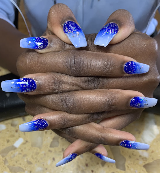 D & V Nails 3