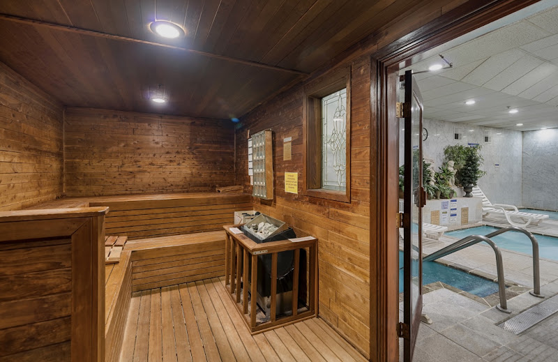 Olympus Spa 4