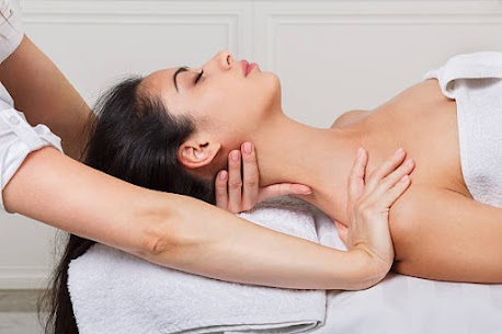 Flower SPA Massage 2