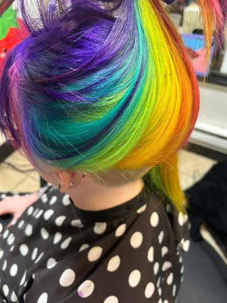 Supernova Barber Shop & Hair Salon 4