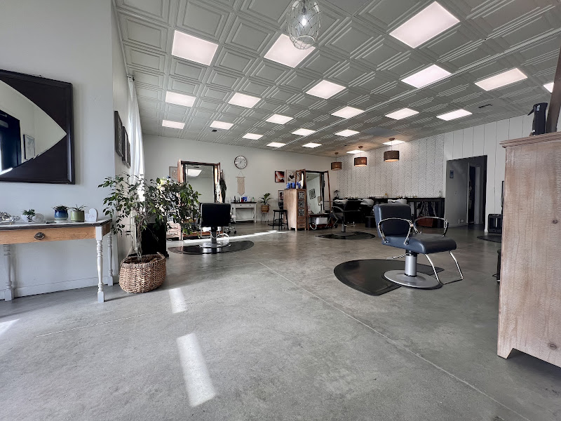 Left Coast Salon