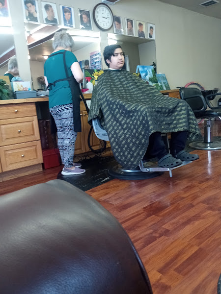 Kim's barbershop 4