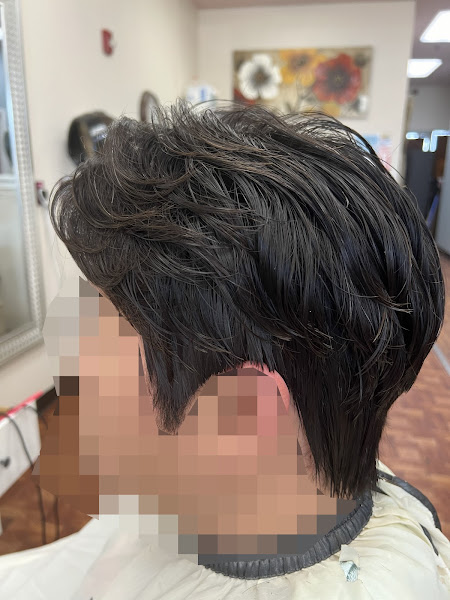 Jinny’s Hair Salon 4