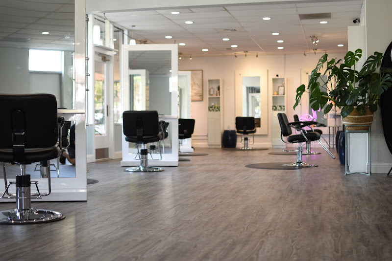 Castaway Salon