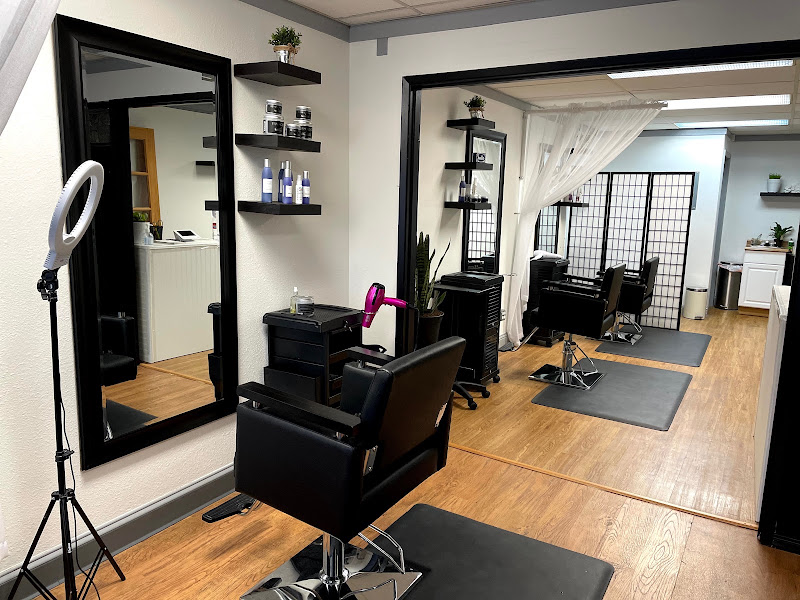 Nena's Salon 2