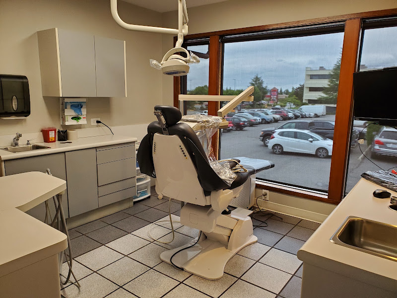 Union Avenue Dental Center: Sonia Pal DMD 2
