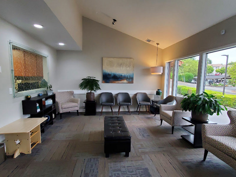 Union Avenue Dental Center: Sonia Pal DMD 3