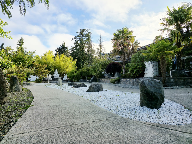 Vietnamese Buddhist Meditation Center (Chùa Phước Huệ) 5