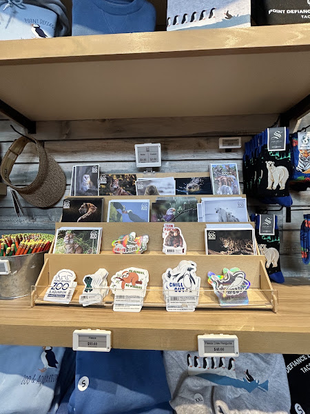 Zoo Gift Shop 5