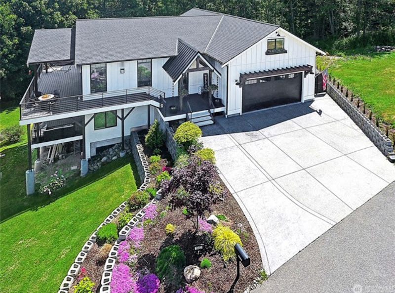 Tiffany Weil- Real Estate Broker/Tacoma, WA 3