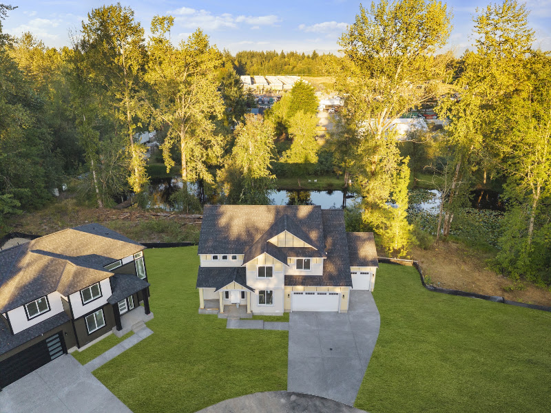 Isaac Schaefer – NW IS HOME Real Estate Broker