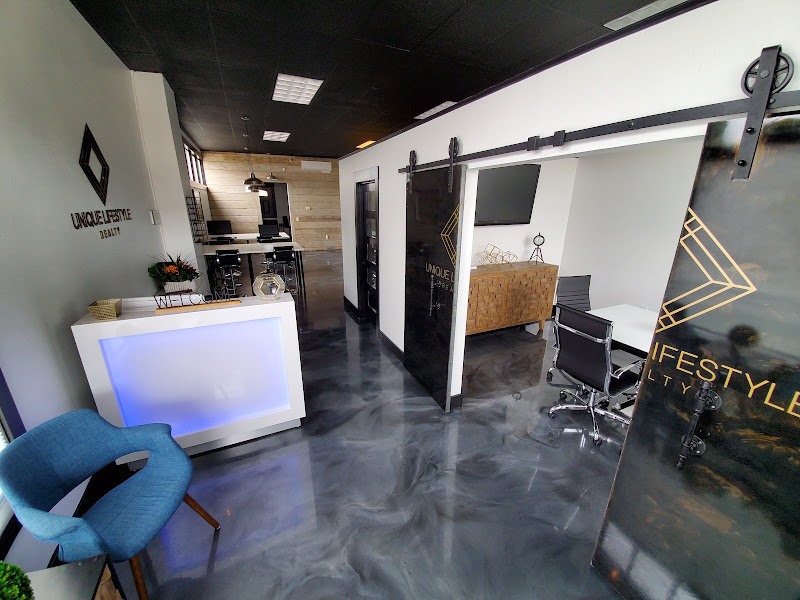 Unique Lifestyle Realty 4