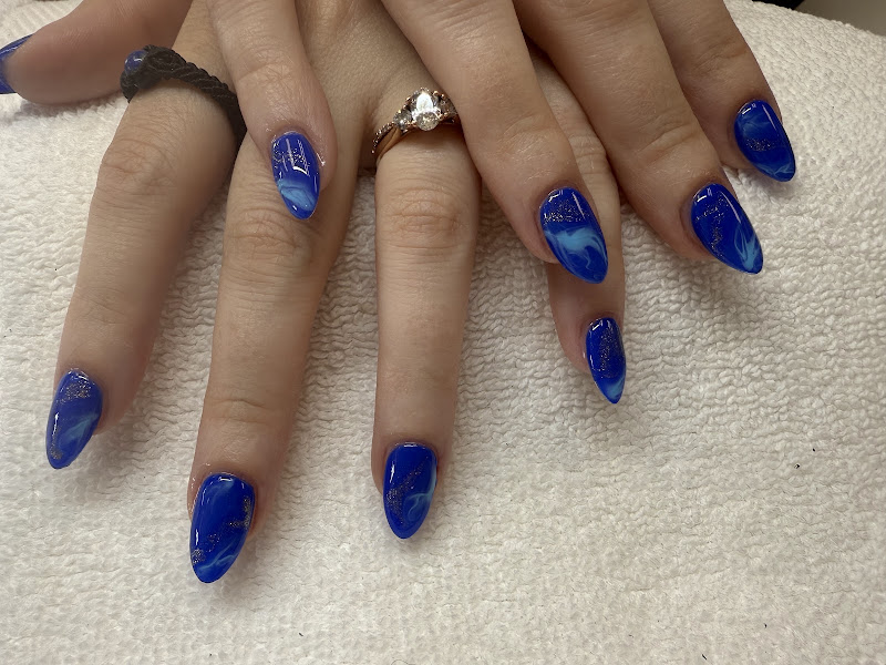 Camellia Nails 4