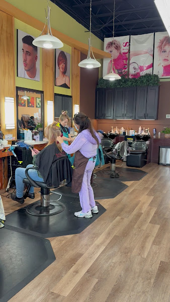 Lotus Hair & Nail Salon 4